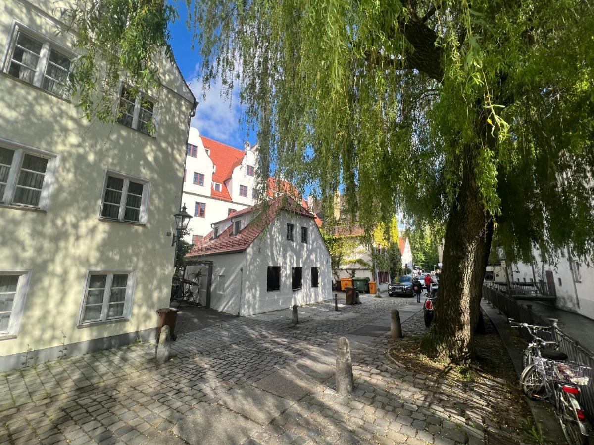 Liboria I Als Gruppe Im Denkmal Augsburgs Apartment Exterior photo