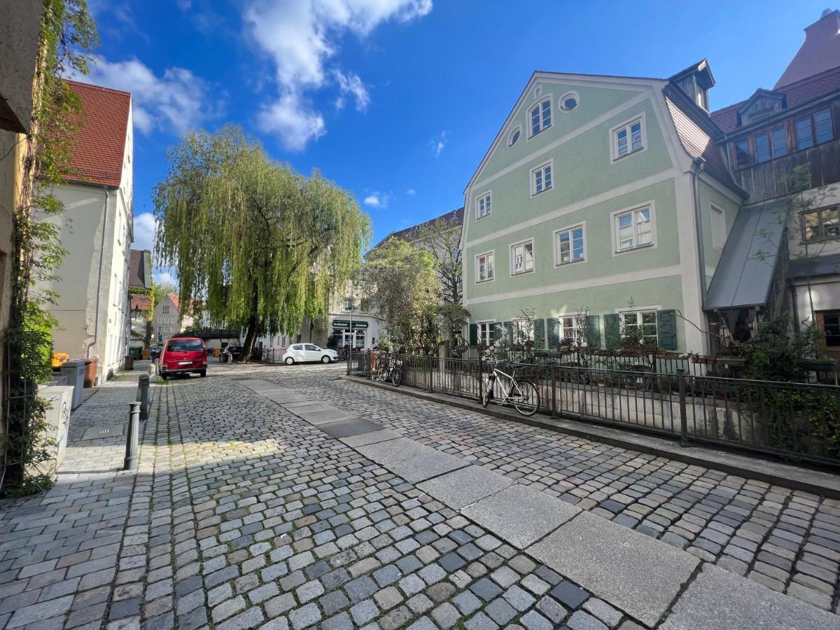 Liboria I Als Gruppe Im Denkmal Augsburgs Apartment Exterior photo